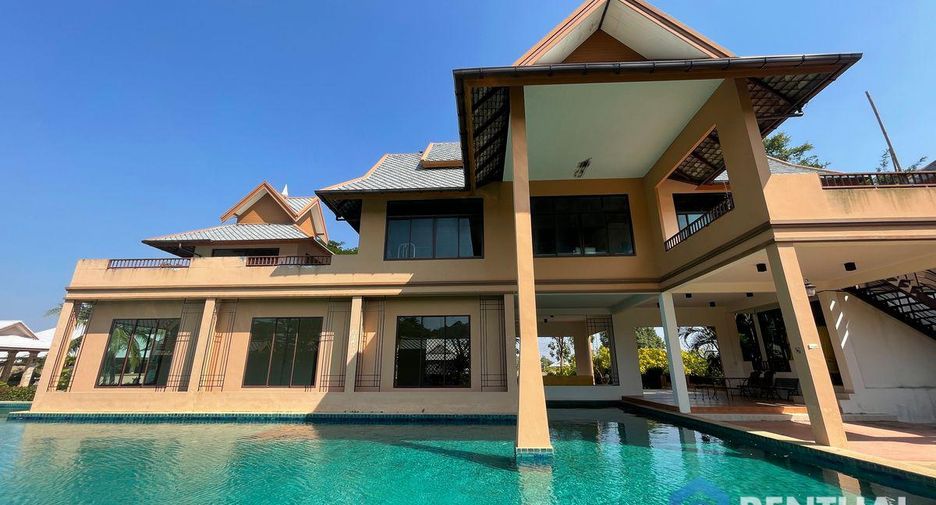 For sale 3 bedrooms house in Bang Lamung, Chonburi