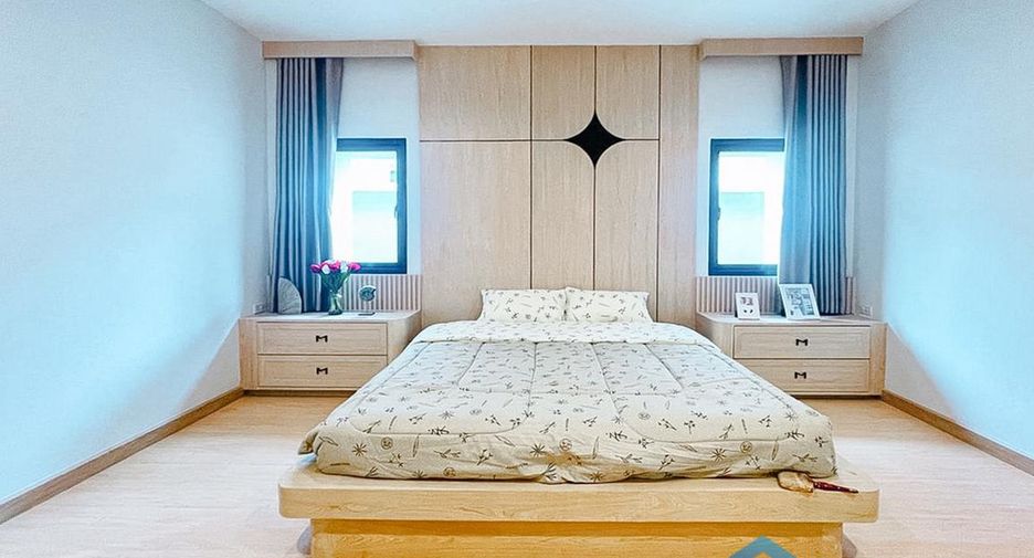 For sale 3 bedrooms house in Bang Lamung, Chonburi
