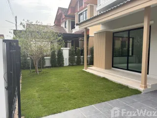Casa en venta de 4 habitaciones en Saraphi, Chiang Mai