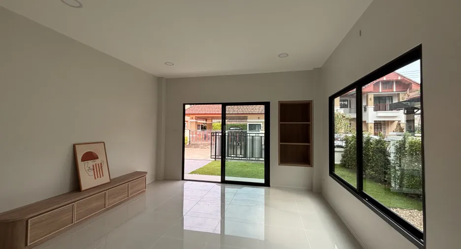 出售 4 卧室 独立屋 在 Saraphi, Chiang Mai