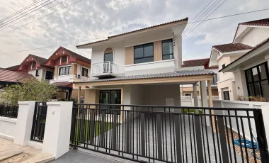 À vendre 4 chambres maison à Saraphi, Chiang Mai