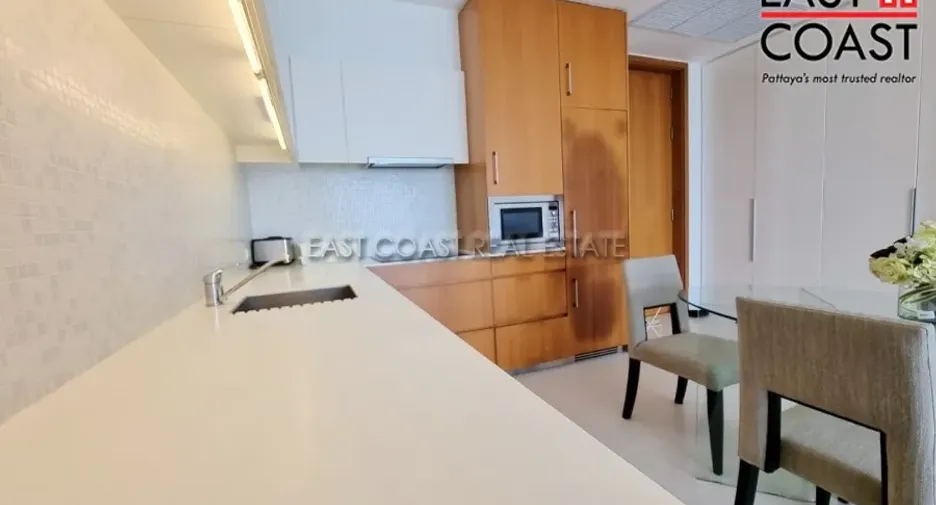 For rent and for sale 1 bed condo in Bang Lamung, Chonburi