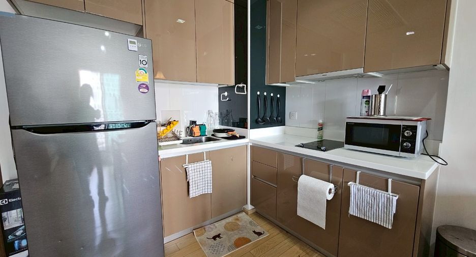 Wohnung zur Miete mit 1 Zimmer in Khlong Toei, Bangkok