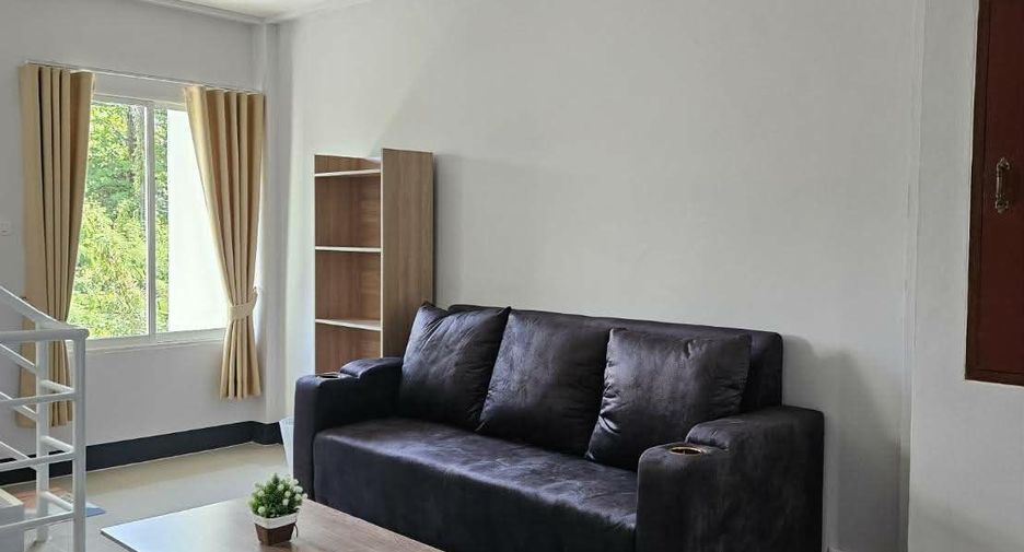 For rent 2 bedrooms retail Space in Mueang Chiang Mai, Chiang Mai