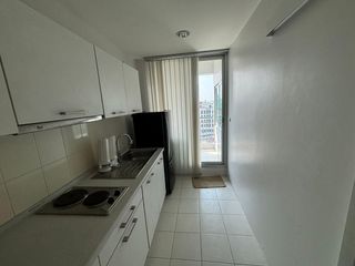 À louer 1 chambre condo à Huai Khwang, Bangkok