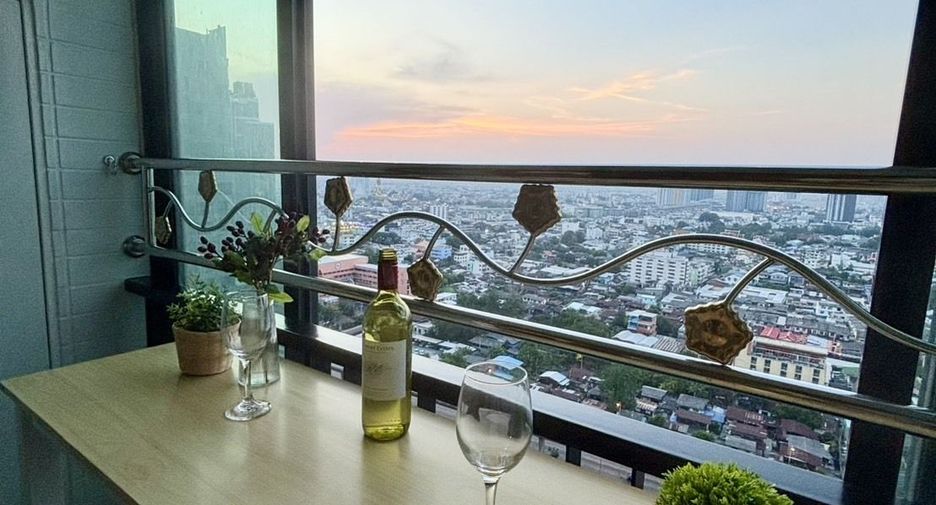 For sale and for rent 2 bedrooms condo in Thon Buri, Bangkok