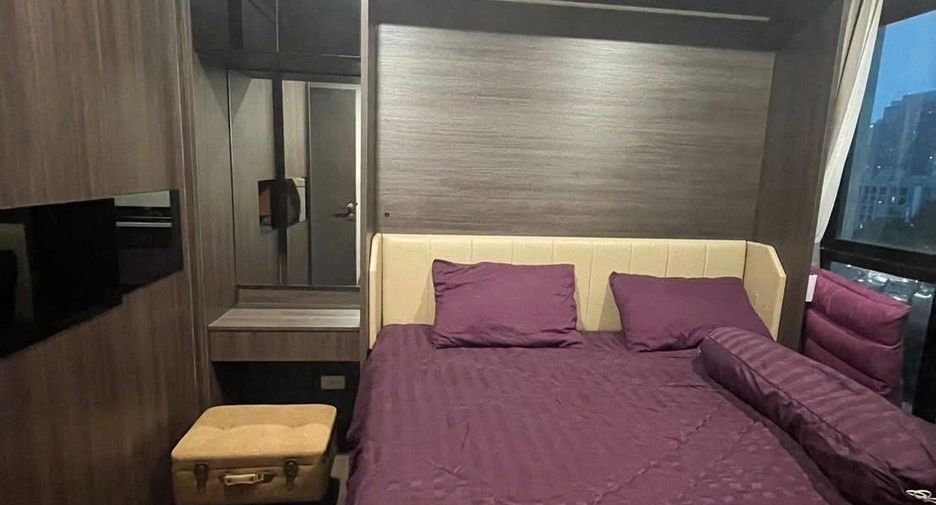 For sale 1 bed condo in Watthana, Bangkok