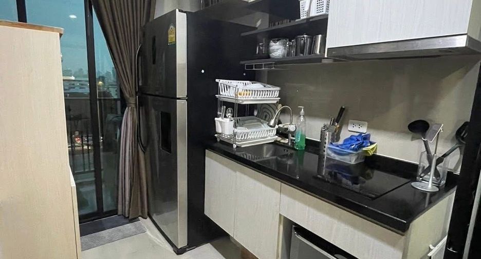 For sale 1 bed condo in Watthana, Bangkok