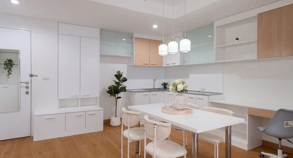For sale 1 bed condo in Suan Luang, Bangkok