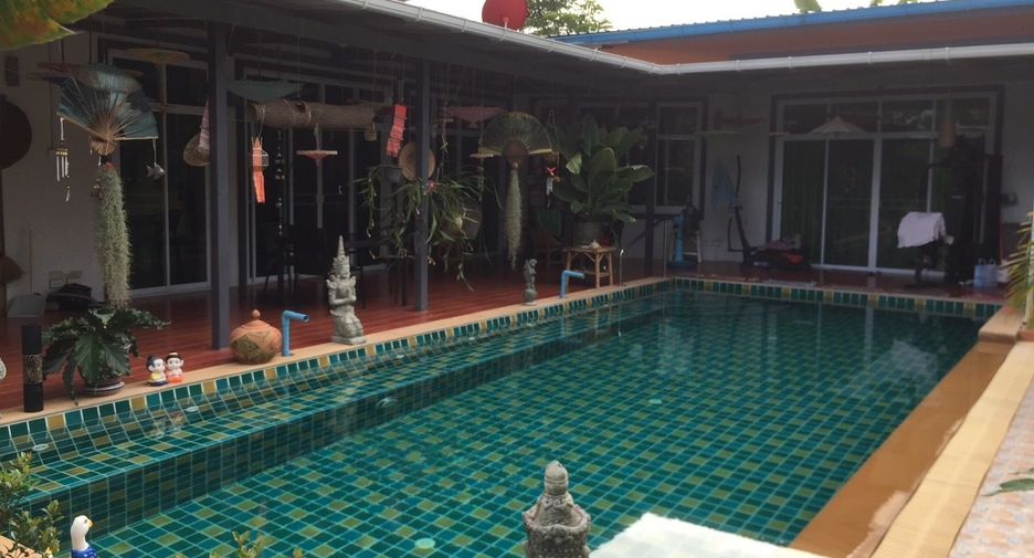 Villa en venta y en alquiler de 2 habitaciones en Saraphi, Chiang Mai