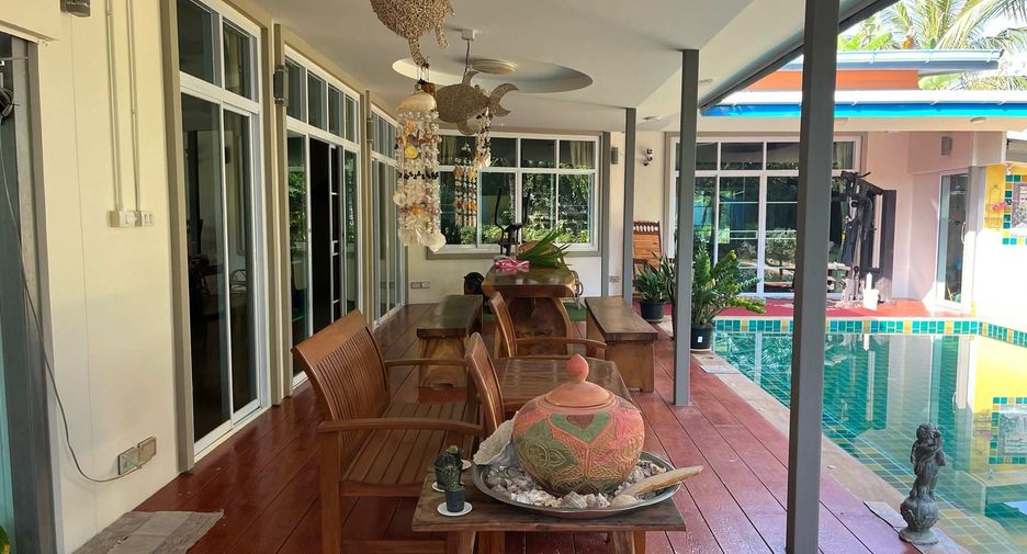 Villa en venta y en alquiler de 2 habitaciones en Saraphi, Chiang Mai