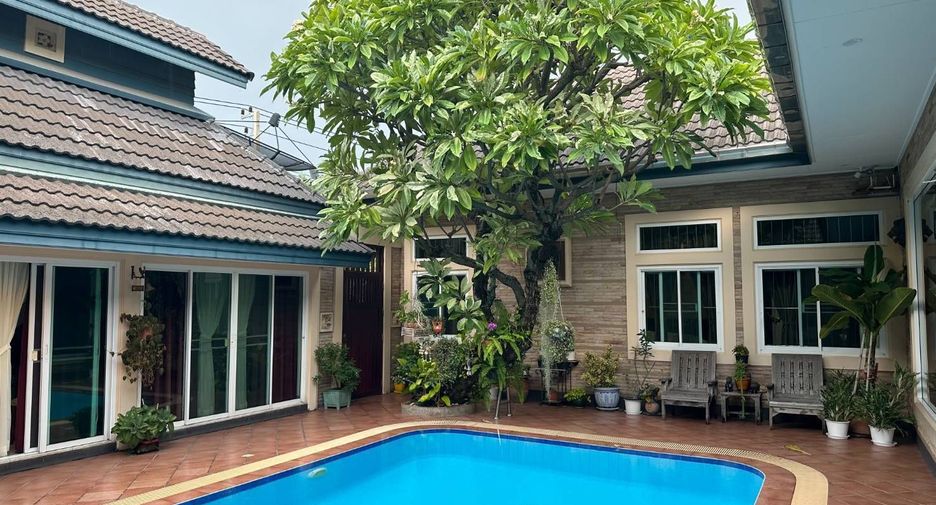 出售 3 卧室 别墅 在 Jomtien, 芭提雅