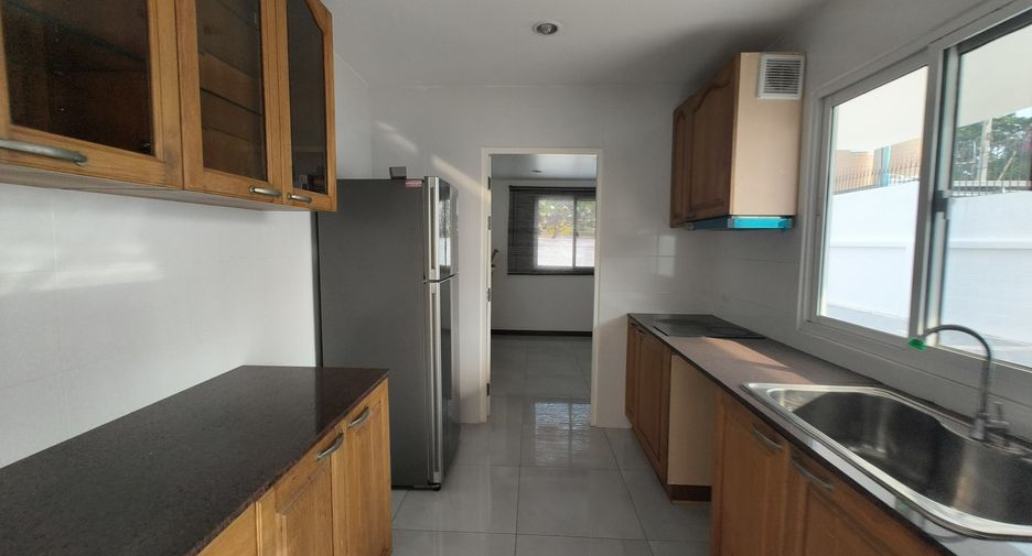 Villa zum Kauf mit 3 Zimmer in Jomtien, Pattaya