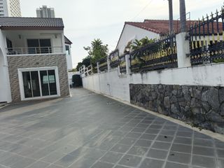 Villa en venta de 3 habitaciones en Bang Lamung, Chonburi