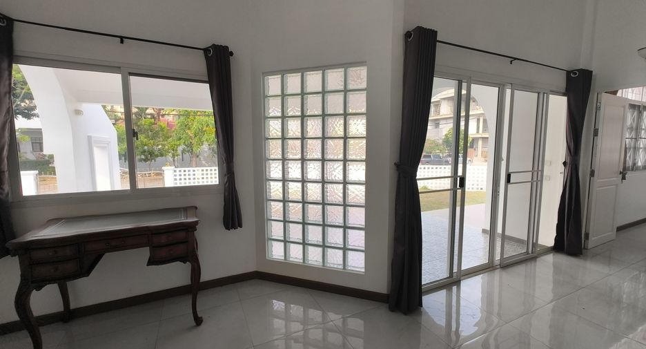 Villa zum Kauf mit 3 Zimmer in Jomtien, Pattaya