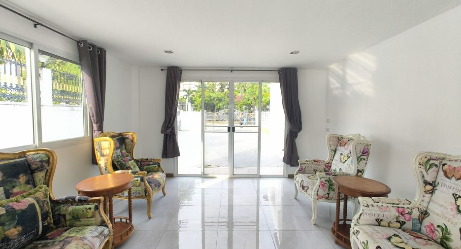 Villa zum Kauf mit 3 Zimmer in Jomtien, Pattaya
