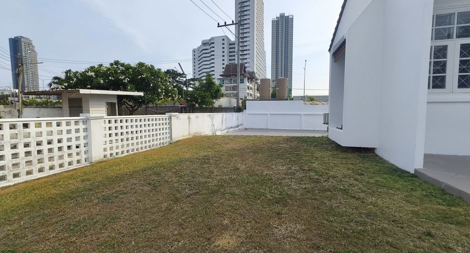 Villa zum Kauf mit 3 Zimmer in Jomtien, Pattaya