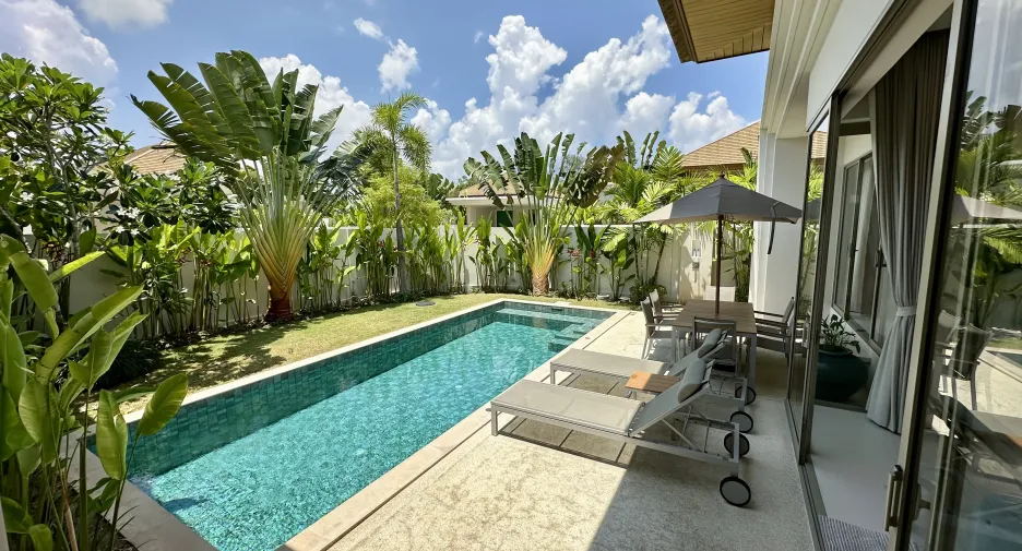 For sale 3 bedrooms villa in Thalang, Phuket