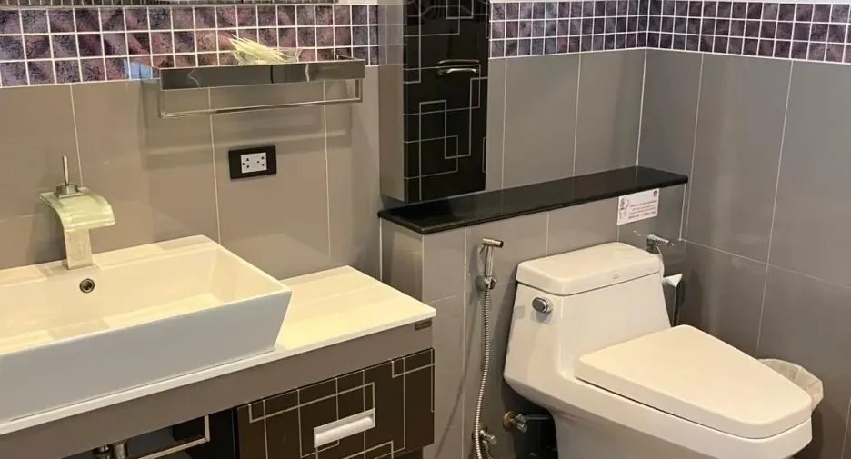 For sale 1 bed condo in Mueang Phuket, Phuket