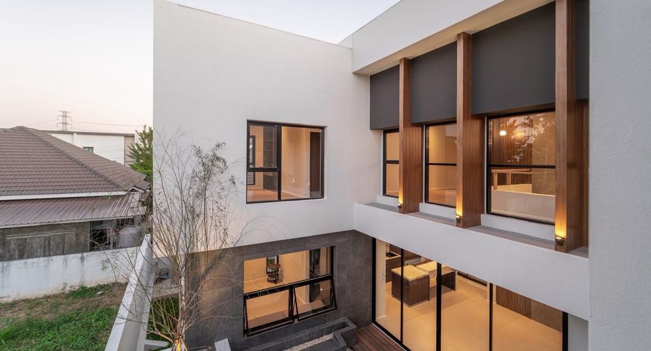 For sale and for rent 4 bedrooms villa in Hang Dong, Chiang Mai