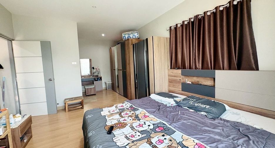 For rent 4 bedrooms house in San Sai, Chiang Mai