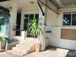Casa en venta de 5 habitaciones en Hang Dong, Chiang Mai