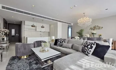 For rent 3 bedrooms condo in Khlong Toei, Bangkok