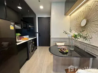 For rent スタジオ condo in Phaya Thai, Bangkok