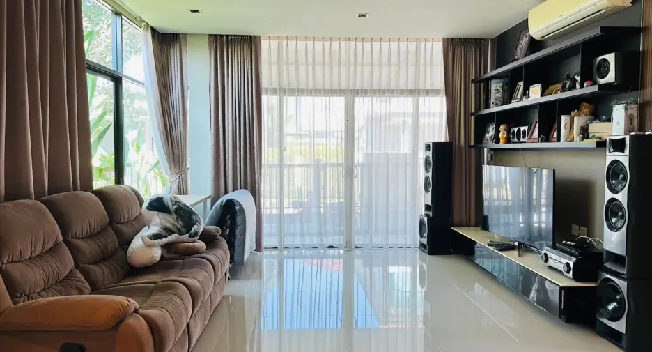 For sale 4 bedrooms house in Pak Kret, Nonthaburi