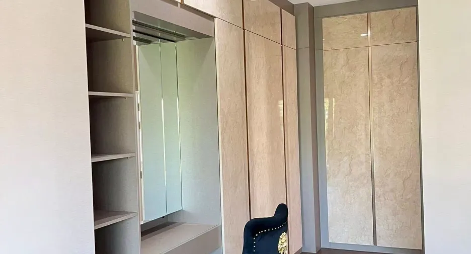 Casa en alquiler de 4 habitaciones en Thanyaburi, Pathum Thani