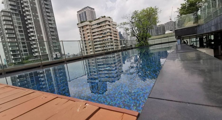出租 和 出售 2 卧室 公寓 在 Khlong Toei, 曼谷