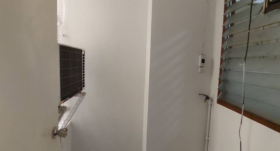 Condo en venta de 2 habitaciones en Prawet, Bangkok
