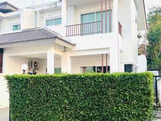 For Rent 3 Bedroom Townhouse In Bang Lamung, Chonburi