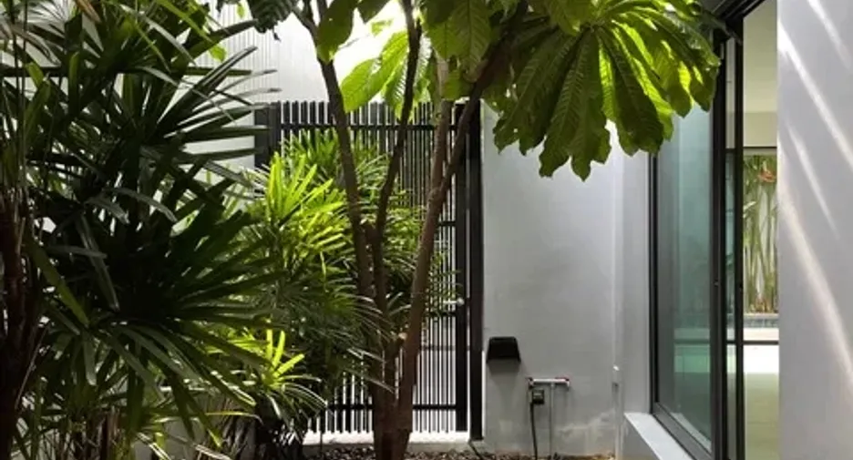 Casa en alquiler de 4 habitaciones en Watthana, Bangkok