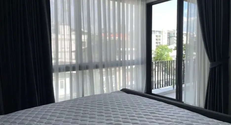 Casa en alquiler de 4 habitaciones en Watthana, Bangkok