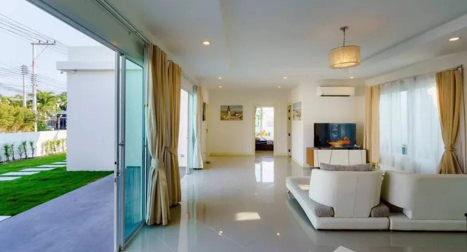 For rent 3 bedrooms house in Hua Hin, Prachuap Khiri Khan