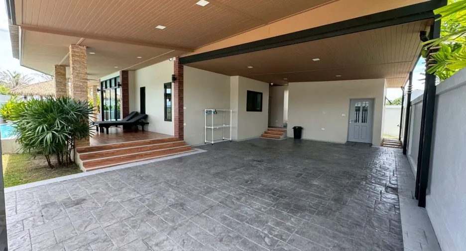For sale and for rent 3 bedrooms villa in Hua Hin, Prachuap Khiri Khan