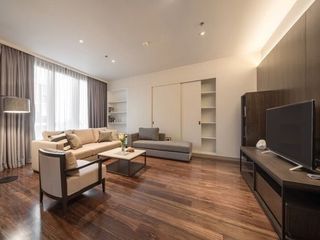 Apartamento en alquiler de 3 habitaciones en Khlong Toei, Bangkok