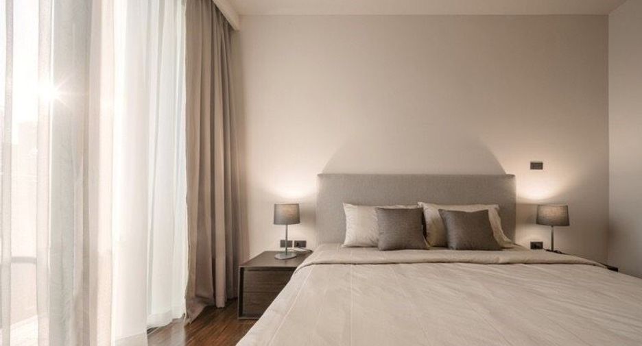 Apartamento en alquiler de 3 habitaciones en Khlong Toei, Bangkok