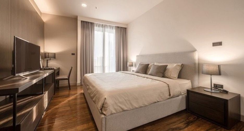 Apartamento en alquiler de 3 habitaciones en Khlong Toei, Bangkok