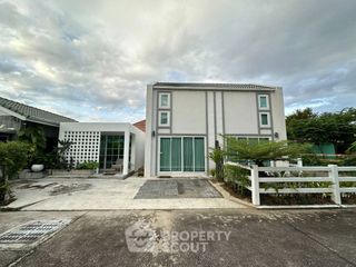 For Rent 1 Bedroom Condo In Bang Lamung, Chonburi