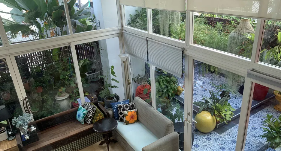 For sale 6 bedrooms house in Khlong Toei, Bangkok