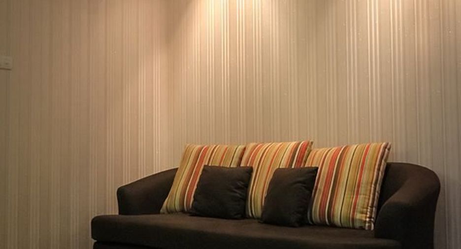 For rent 1 bed condo in Huai Khwang, Bangkok