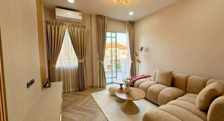 For sale 4 bedrooms villa in Bang Lamung, Chonburi