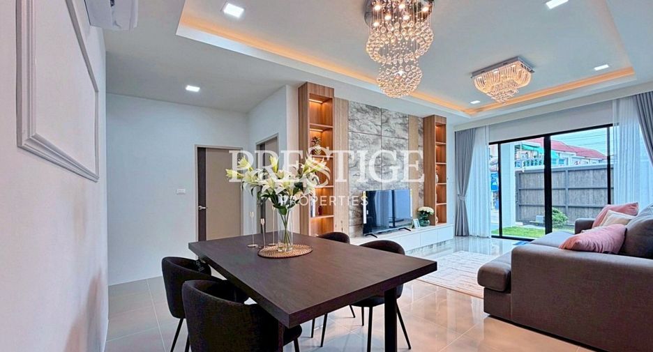 Casa en venta de 3 habitaciones en Bang Lamung, Chonburi
