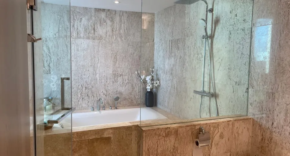 For sale and for rent 2 bedrooms condo in Mueang Chiang Mai, Chiang Mai