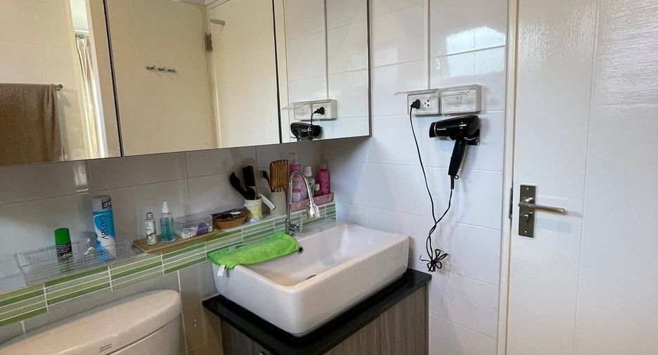 For sale and for rent 2 bedrooms house in San Kamphaeng, Chiang Mai