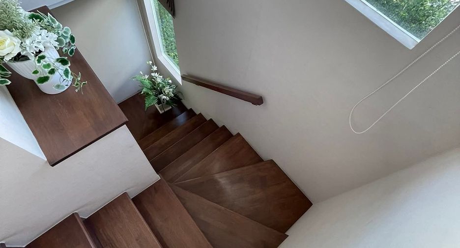 For sale and for rent 2 bedrooms house in San Kamphaeng, Chiang Mai