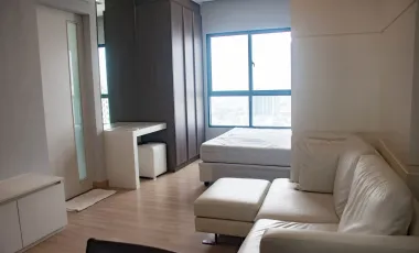 For rent 1 bed condo in Khlong San, Bangkok