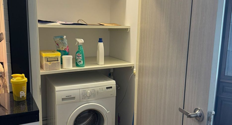 For rent 2 bedrooms condo in Bang Kho Laem, Bangkok